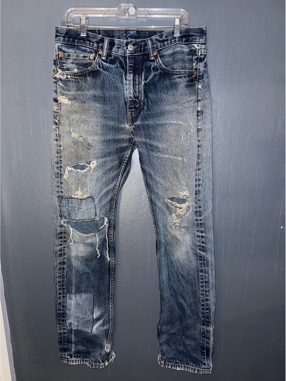 Levi Strauss & Co. Men's Blue Distressed Denim Jeans with Patchwork, 34 in Insew